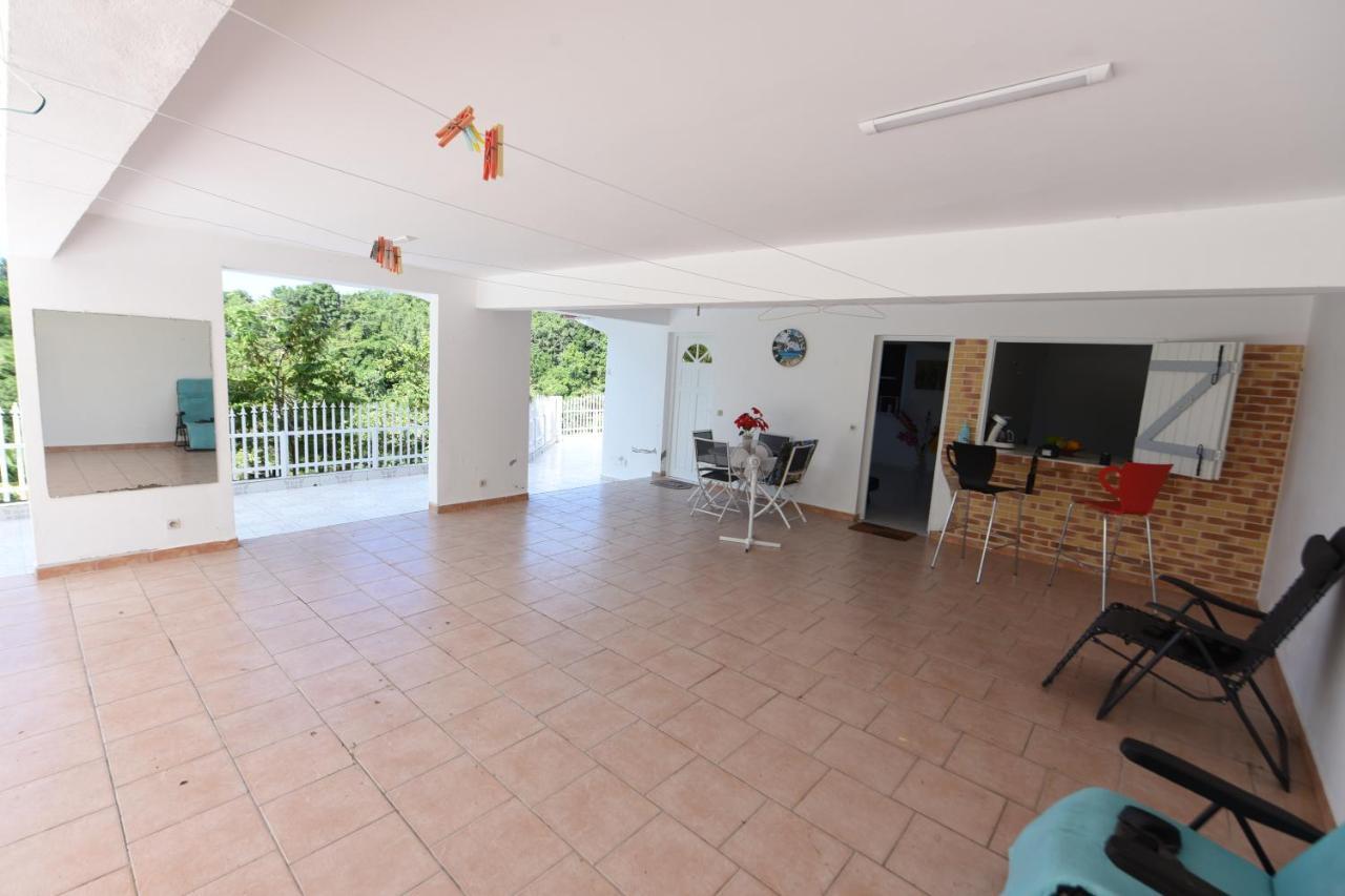 Chez Tatie-Clo Villa Le Moule Exterior foto